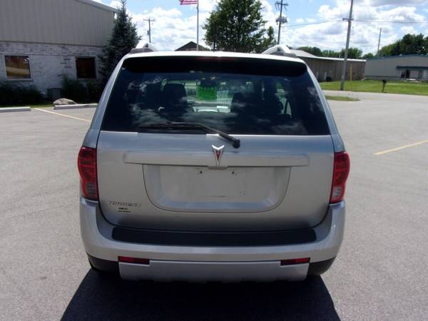 2008 Pontiac Torrent Base 4dr SUV - cars & trucks - by dealer -... for sale in Waukesha, WI – photo 8