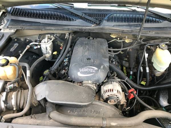 2001 Chevy Silverado 2500HD LS CCLB 4X4 6.0 Gas Auto for sale in Rochester, MI – photo 21