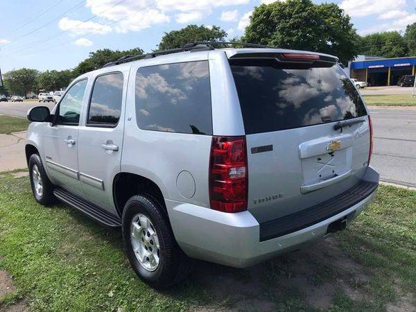 2010 Chevrolet Chevy Tahoe LT 4x4 4dr SUV FREE CARFAX, 2YR WARRANTY... for sale in Detroit, MI – photo 16