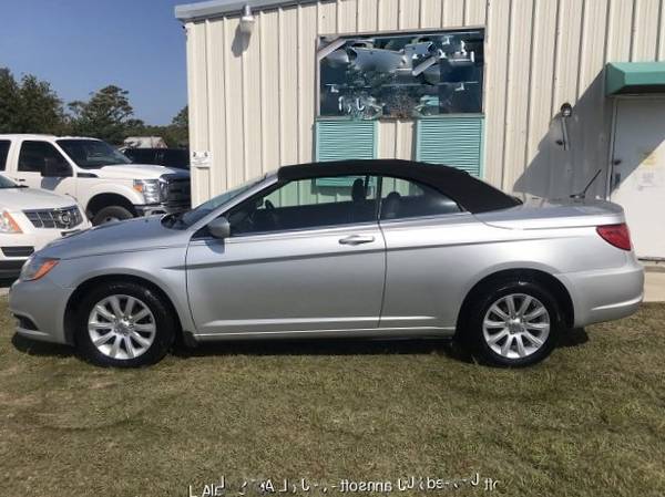 Garage Kept 12 Chrysler 200 (Sebring) Convertible 4 Cylinder Automatic for sale in NEWPORT, NC – photo 2