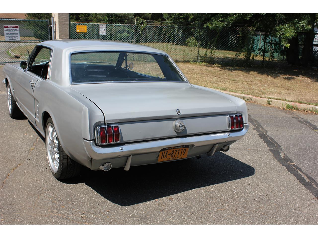 1966 Ford Mustang for sale in Westbury , NY – photo 28