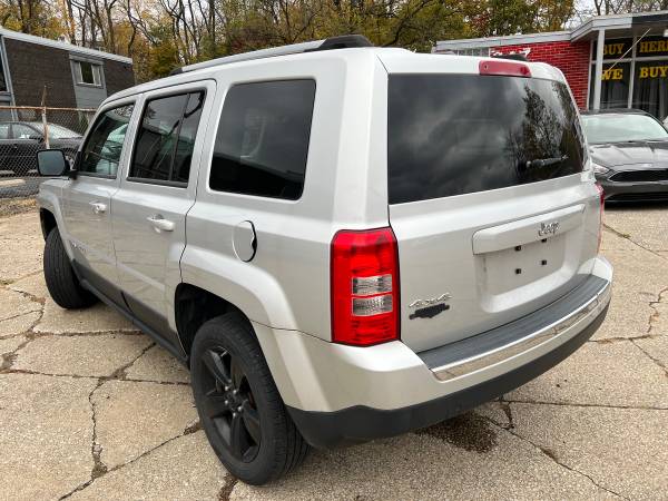 2012 Jeep Patriot 4WD - Silver - 144K Miles - - by for sale in Akron, OH – photo 6