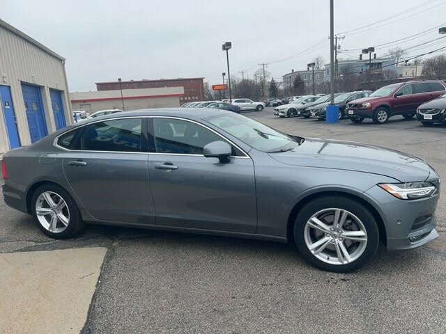 2018 Volvo S90 T5 Momentum AWD for sale in Manchester, NH – photo 4