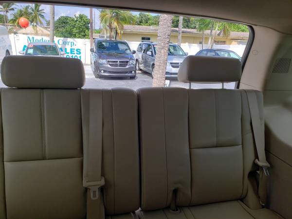 2013 Chevy Tahoe - Leather, Heated Seats, Premium BOSE Stereo for sale in Fort Myers, FL – photo 7