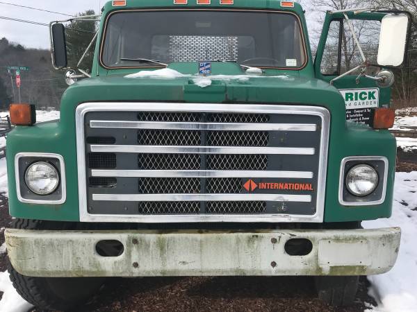 1987 International Dump Truck for sale in Coventry, CT – photo 8