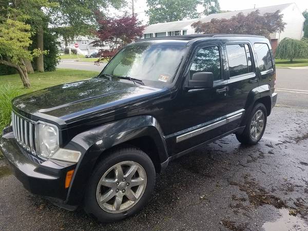 2009 Jeep Liberty Limited 4x4 - 2 Owner for sale in Point Pleasant Beach, NJ