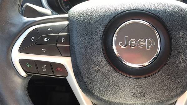 2014 Jeep Cherokee Latitude suv Cashmere Pearlcoat - cars & trucks -... for sale in El Paso, TX – photo 19