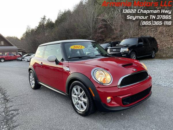 2011 MINI Cooper S 2dr Hatchback - - by dealer for sale in Seymour, TN
