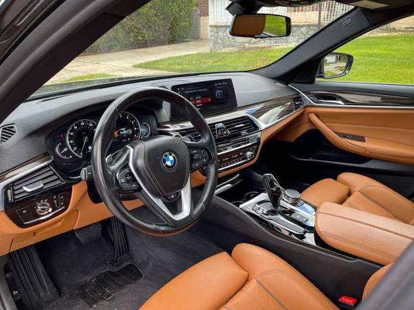2018 BMW 530i 530i xDrive Sedan - - by dealer for sale in Westbury , NY – photo 3