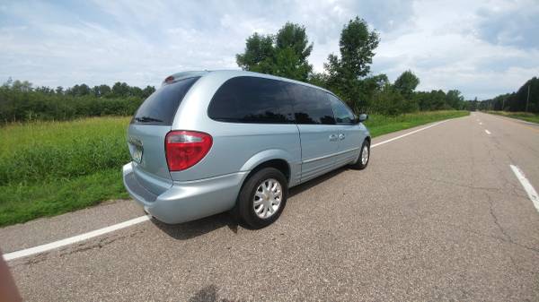 2001 Chrysler Town & Country for sale in Saint Paul, MN – photo 6