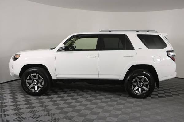 2017 Toyota 4Runner Limited hatchback Super White [White - cars & for sale in Nampa, ID – photo 8