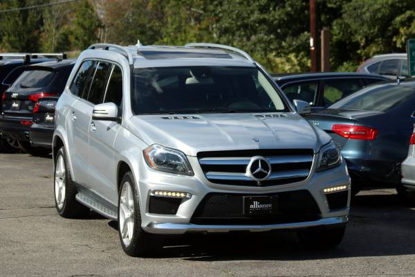 2013 Mercedes-Benz GL550 4MATIC - keyless, cooled seats, we finance for sale in Middleton, MA – photo 13