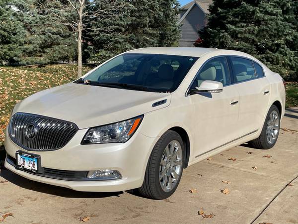 ‘14 Buick Lacrosse - cars & trucks - by owner - vehicle automotive... for sale in Morton, IL