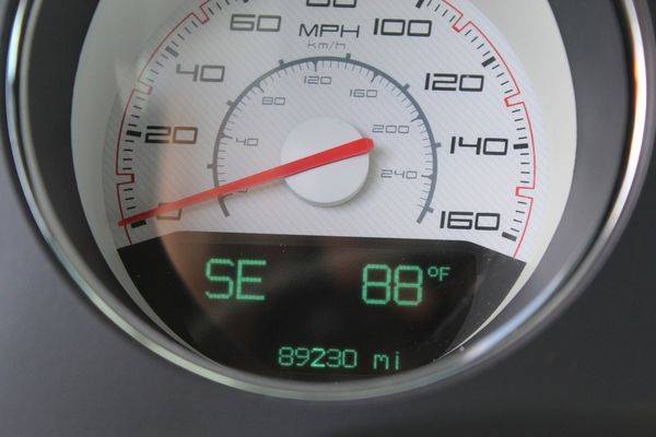 2012 Dodge CHALLENGER -- SE HABLA ESPANOL for sale in Hillsboro, OR – photo 9