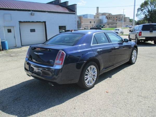 2014 Chrysler 300 300C for sale in Waupun, WI – photo 4