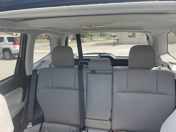2016 Subaru Forester 2 5i Touring - - by dealer for sale in Lincoln, NE – photo 16