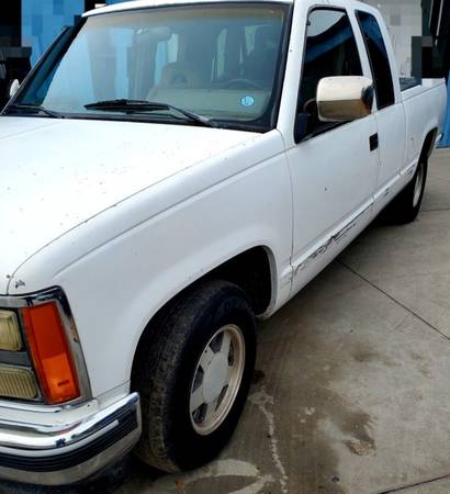 1992 GMC 1500 ( clean title) 350 motor/no transmission - cars & for sale in Visalia, CA – photo 3