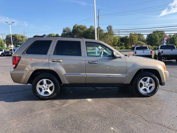 Loaded! 2005 Jeep Grand Cherokee Limited! 4x4! Nice SUV! for sale in Ortonville, MI – photo 6