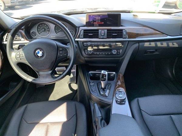 2015 BMW 3 Series 320i xDrive - sedan - - by dealer for sale in Cincinnati, OH – photo 11