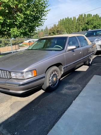 1995 Cadillac Deville gold for sale in East Wenatchee, WA