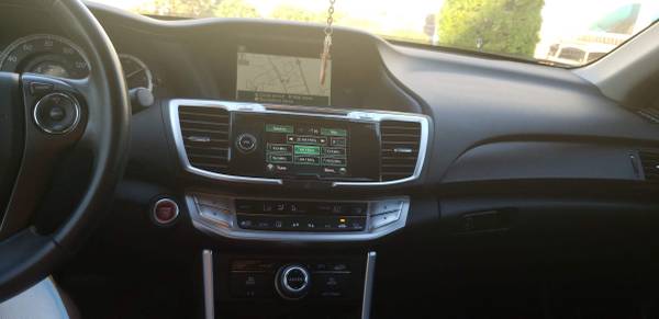 2015 Honda Accord v6 CLEAN for sale in Greenville, NC – photo 9