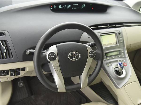 2015 Toyota Prius One Hatchback 4D hatchback Gray - FINANCE ONLINE for sale in Atlanta, GA – photo 2