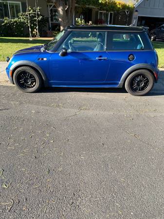 2005 Mini Cooper S Hatchback 2D - cars & trucks - by owner - vehicle... for sale in Palo Alto, CA – photo 5