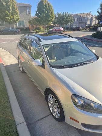 2010 Volkswagen Jetta sport wagon TDI diesel with only 120, 000 miles for sale in Lincoln, CA – photo 2