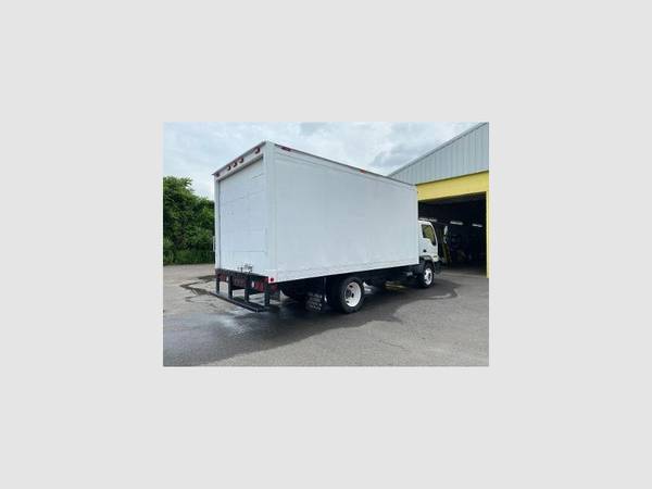 2006 Ford Low Cab Forward Reg Cab 113 WB 19, 500LB GVWR - cars & for sale in Rome, NY – photo 9