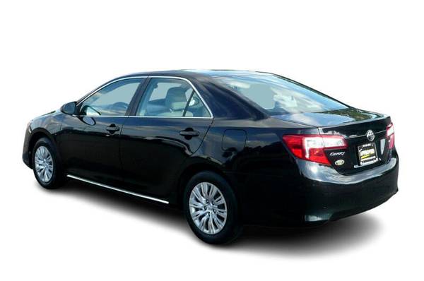 2013 Toyota Camry 4dr Sedan I4 Automatic XLE Black - cars & for sale in Springfield, MA – photo 15