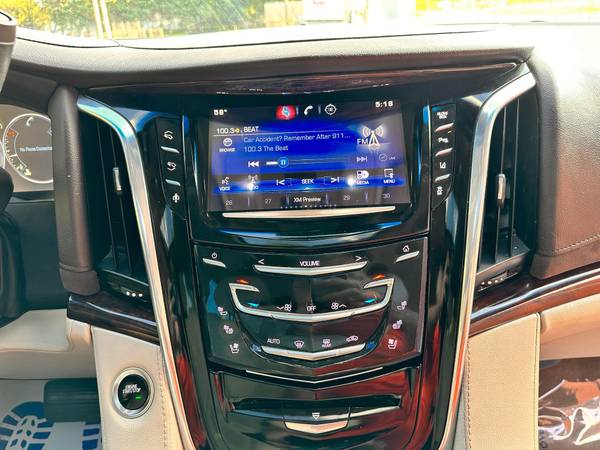 2015 CADILLAC ESCALADE LUXURY - - by dealer - vehicle for sale in Saint Louis, MO – photo 20