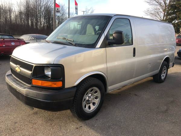 2012 Chevy Express 1500 Cargo-Runs 100 Clean CARFAX/Super Deal for sale in Youngstown, OH – photo 8