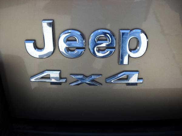 2005 JEEP LIBERTY LIMITED 4X4 LOADED LEATHER NEW TIRES NICE for sale in Sarasota, FL – photo 12