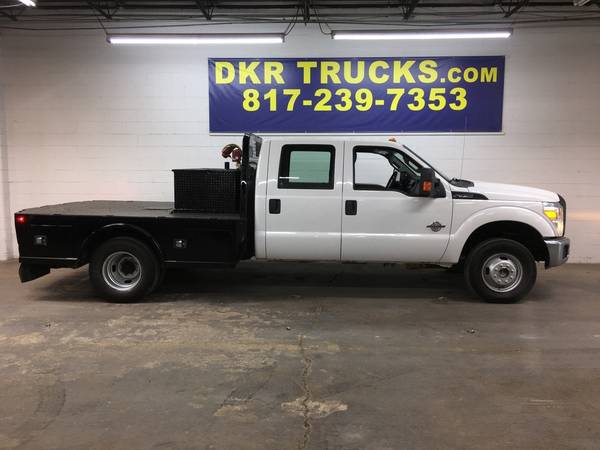 2015 Ford F-350 Crew Cab DRW 4x4 Diesel Service Flatbed Work Truck for sale in Arlington, NM