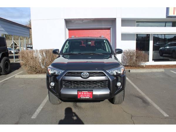 2018 Toyota 4Runner SR5 4WD - - by dealer - vehicle for sale in Albany, OR – photo 2