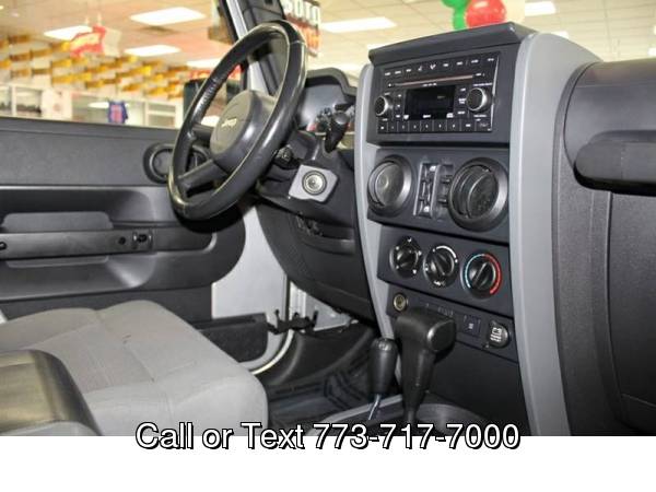 2007 Jeep Wrangler Unlimited Sahara 4x4 4dr SUV for sale in Chicago, IL – photo 13