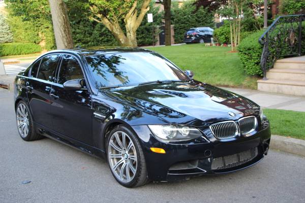 2008 BMW M3 4DOOR SEDAN 6SPEED MANUAL LOADED RARE LOW MLS WE FINANCE for sale in Brooklyn, NY – photo 2
