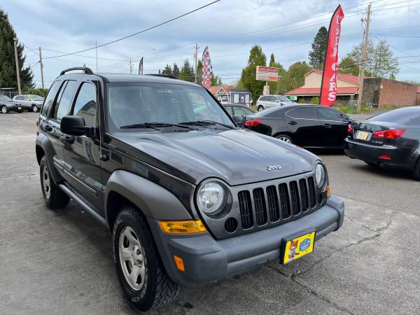 2006 Jeep Liberty Sport (4x4) 3 7L V6 Clean Title Well Maintained for sale in Vancouver, OR – photo 9