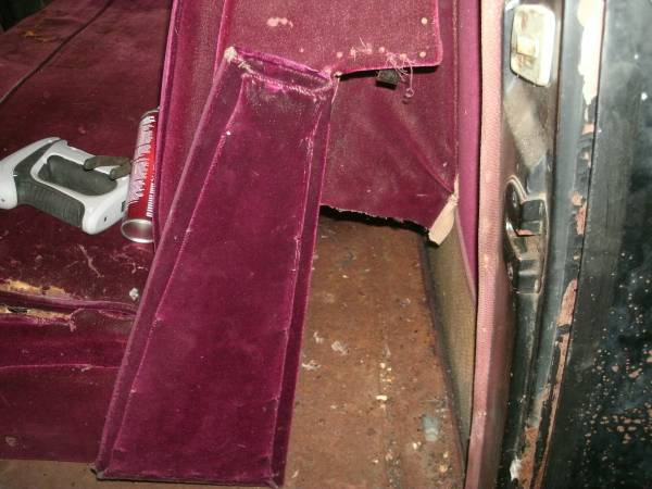 1947 Cadillac hearse/ambulance,barn find,original paint,3 on the tree for sale in Mount Pleasant, PA – photo 20