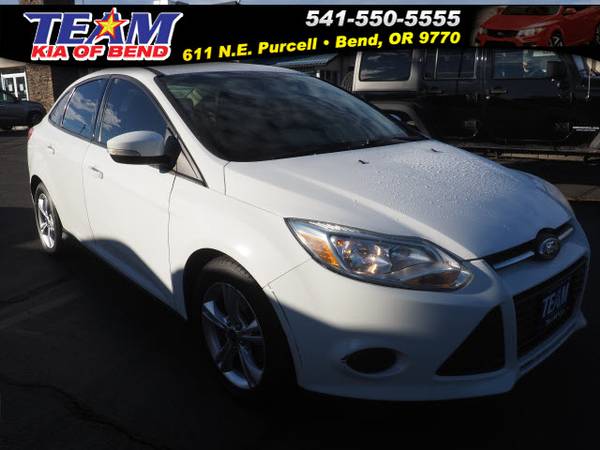 2014 Ford Focus SE - cars & trucks - by dealer - vehicle automotive... for sale in Bend, OR