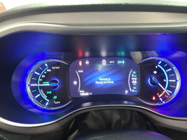 2018 Chrysler Pacifica Hybrid Limited for sale in Austin, MN – photo 12