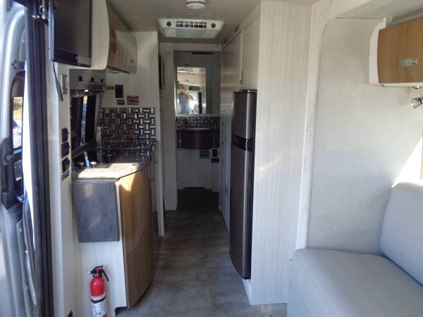 2015 Mercedes-Benz Sprinter 3500 Camper RV 7600 miles One Owner for sale in Greenville, CA – photo 19