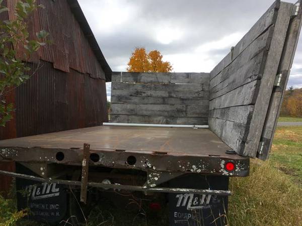 1976 Chevy C65 Flatbed dump for sale in Hawley, MA – photo 2