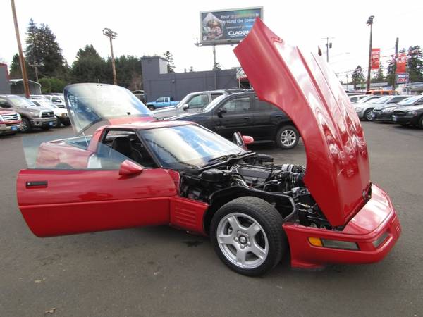 1994 Chevrolet Corvette 2dr Coupe Hatchback RED RUNS GREAT BEST for sale in Milwaukie, OR – photo 23