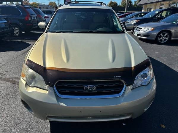 2007 Subaru Outback 2 5i Limited AWD 4dr Wagon - - by for sale in Other, VT – photo 4