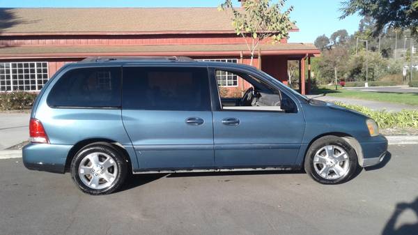 2006 Ford Freestar Van v6 Auto. All Power, Cold Ac, Runs great -... for sale in San Marcos, CA