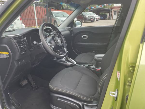 2014 KIA SOUL - - by dealer - vehicle automotive sale for sale in Brownsville, TX – photo 6