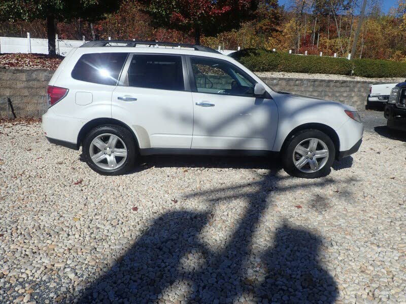 2010 Subaru Forester 2.5 X Limited for sale in Pen Argyl, PA – photo 3