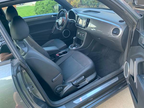 2013 VW Beetle (<50 K miles) for sale in Bloomington, IL – photo 9