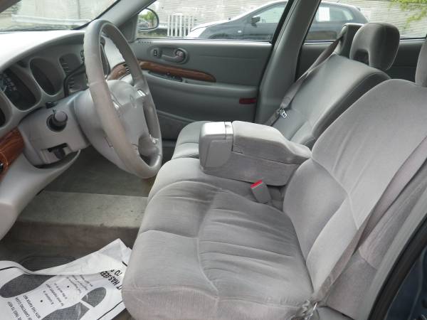 2000 Buick LeSabre Custom. We Can Help You Drive Today! Si Habla!! for sale in WAUKEGAN, IL – photo 14